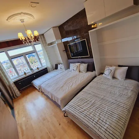 Apartament Quiet Spacious With A Balcony *